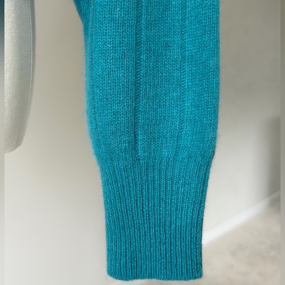 Crystal Sportswear Lambswool/Angora Blend Turquoise Vintage Sweater-M - Picture 6 of 16
